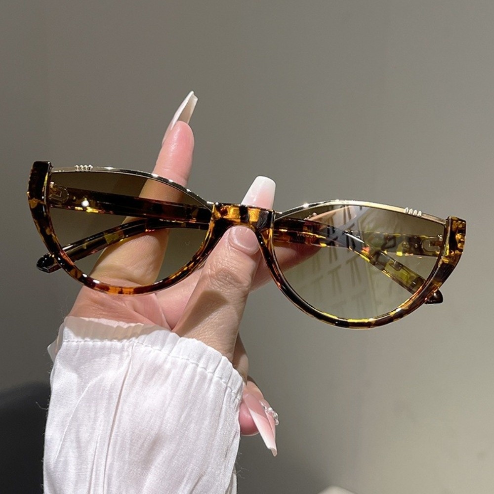 نظارات شمسية عصرية بتصميم عين  - مراجعة Fashion Street Cat وسعره