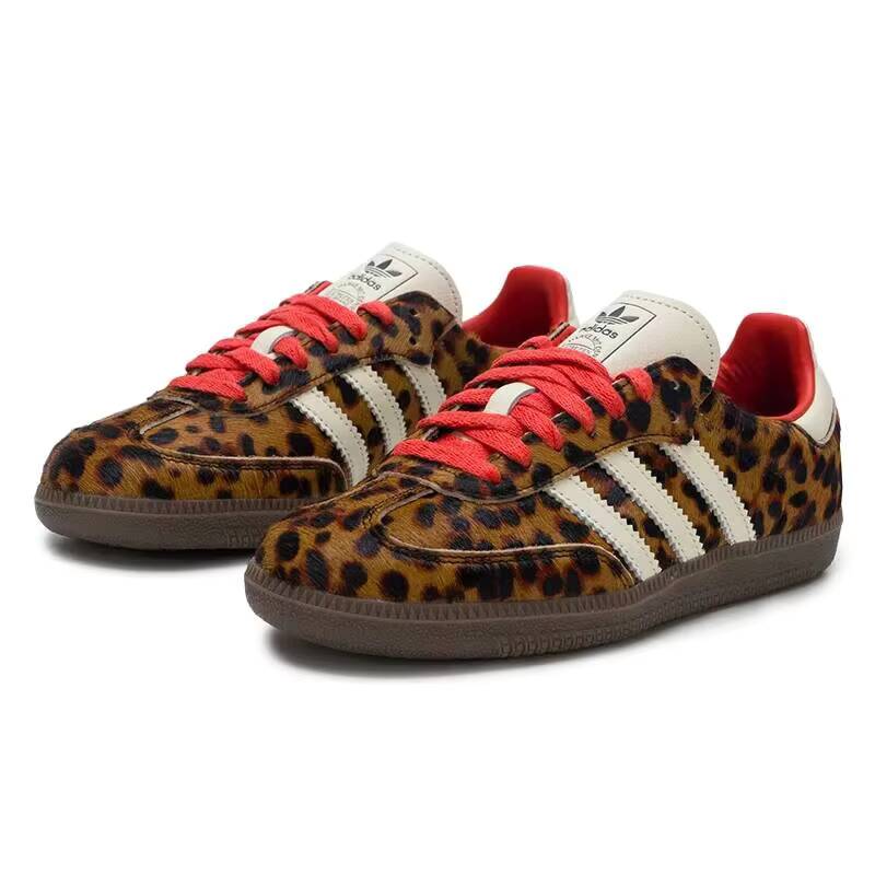 حذاء أديداس سامبا أو جي تريفيل - مراجعة Street Fashion Adidas وسعره