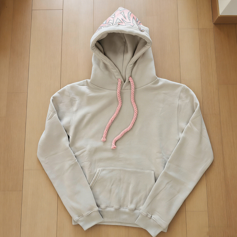 ملابس رياضية بأسلوب الشارع الب - مراجعة Street Fashion Uk وسعره